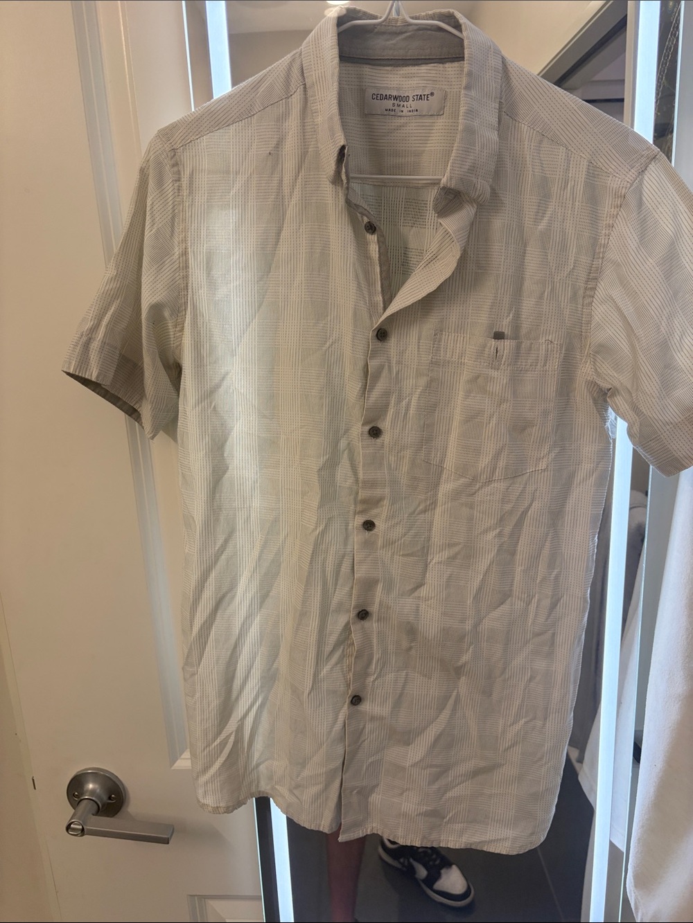 Cedarwood State Men’s Short-Sleeve Button-Down Shirt — Light Gray Plaid